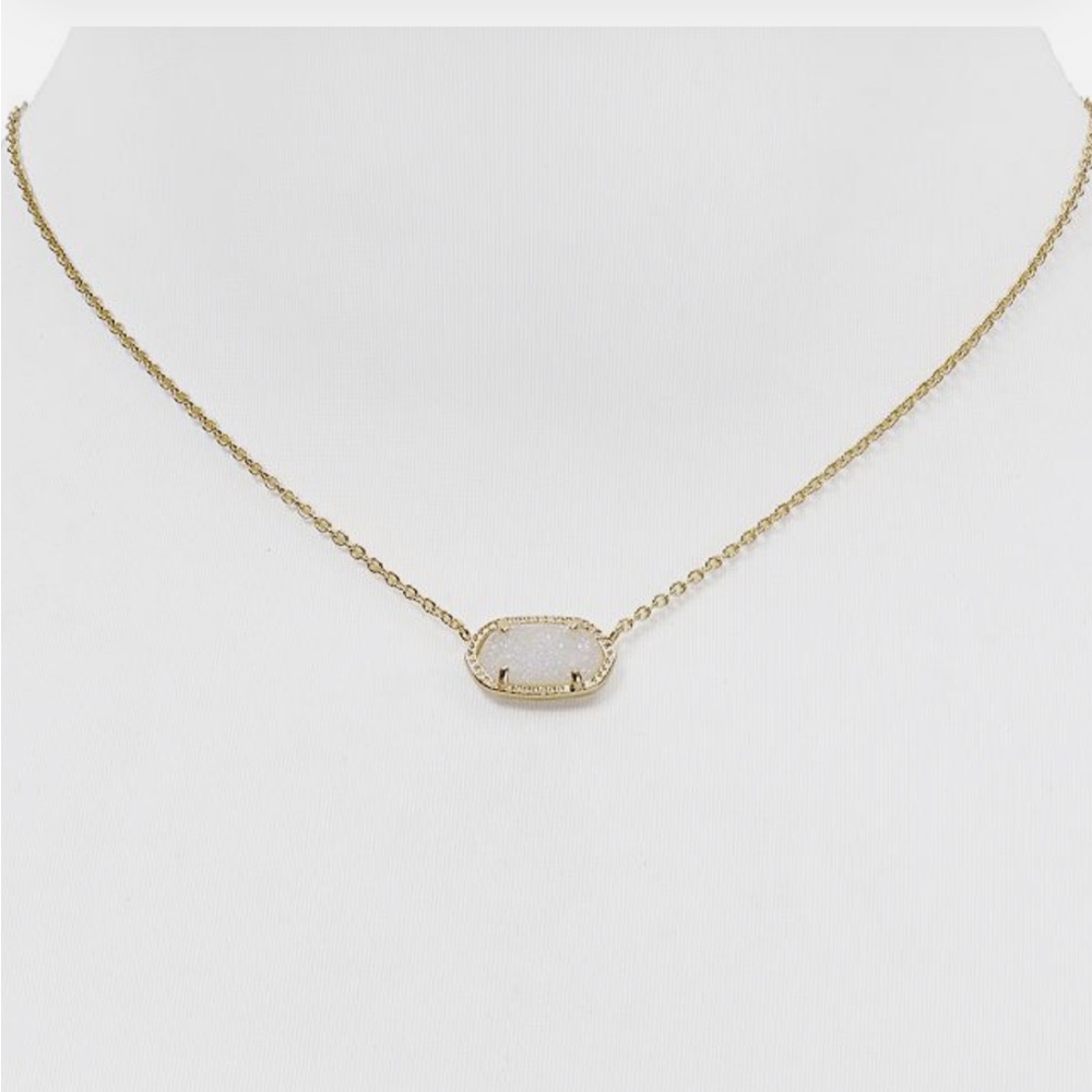 Kendra Scott never worn Elisa pendant necklace with dustbag